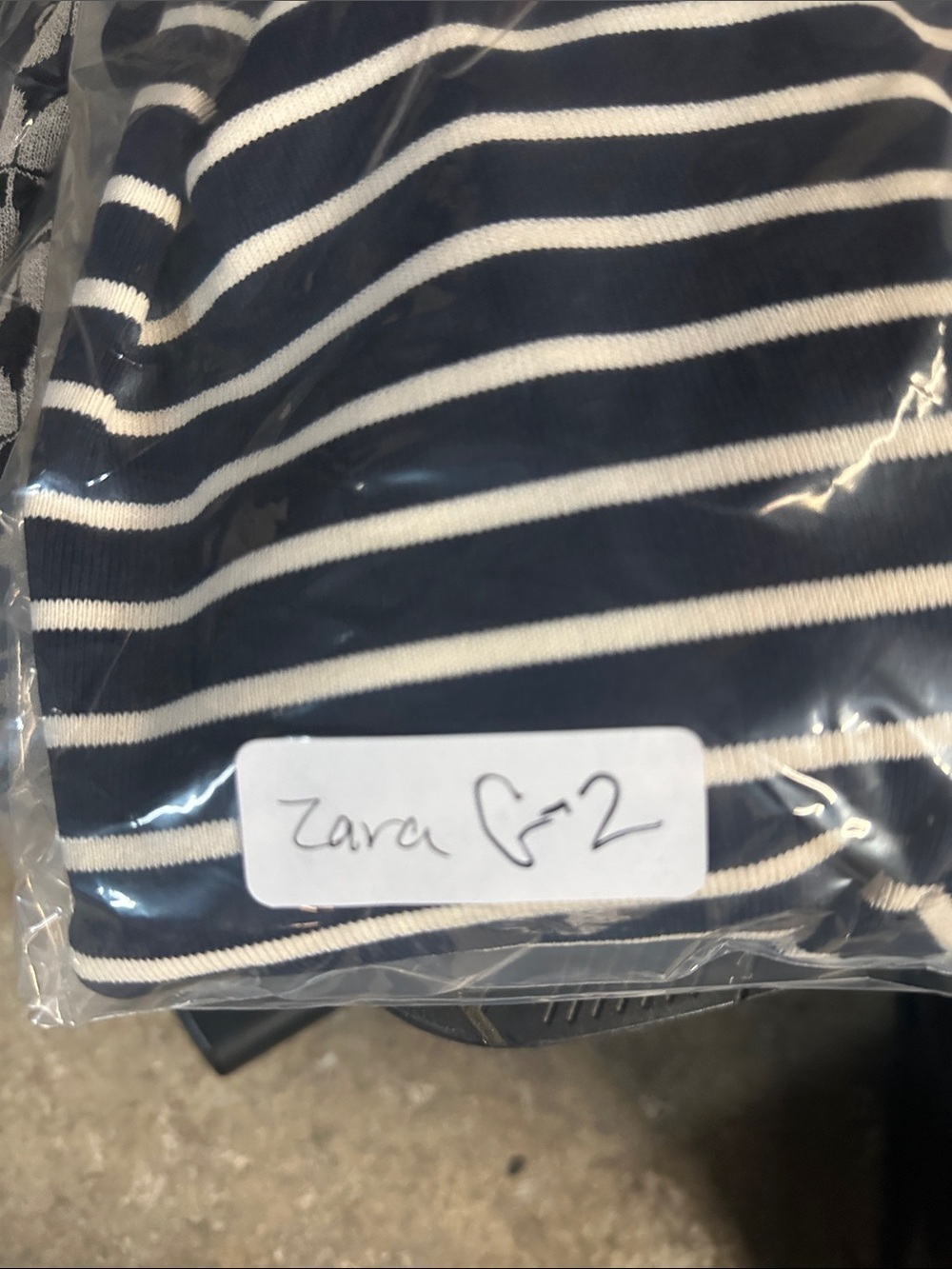 Zara S Junior puff off the shoulder sleeve navy-white stripe stretch midi dress - Picture 11 of 11